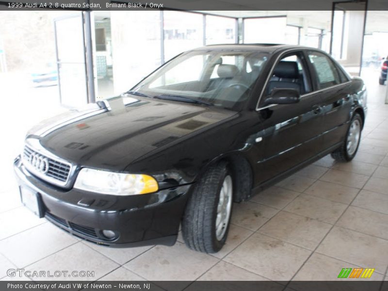 Front 3/4 View of 1999 A4 2.8 quattro Sedan