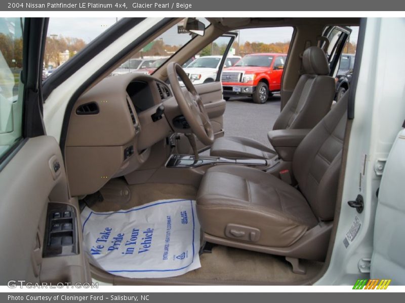  2004 Pathfinder LE Platinum 4x4 Beige Interior