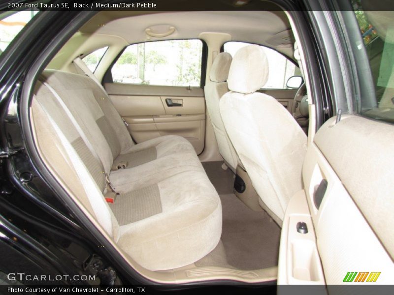 Black / Medium/Dark Pebble 2007 Ford Taurus SE