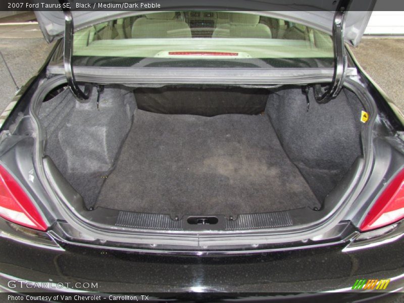 Black / Medium/Dark Pebble 2007 Ford Taurus SE