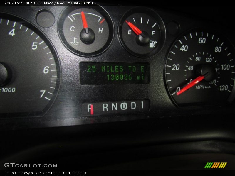 Black / Medium/Dark Pebble 2007 Ford Taurus SE