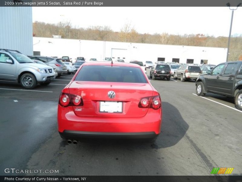 Salsa Red / Pure Beige 2009 Volkswagen Jetta S Sedan