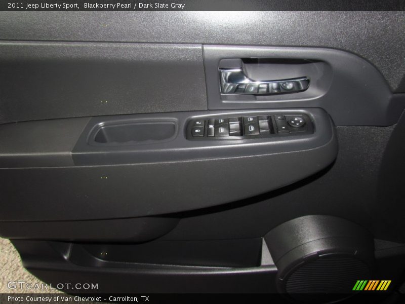 Blackberry Pearl / Dark Slate Gray 2011 Jeep Liberty Sport