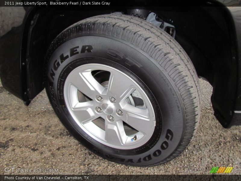 Blackberry Pearl / Dark Slate Gray 2011 Jeep Liberty Sport