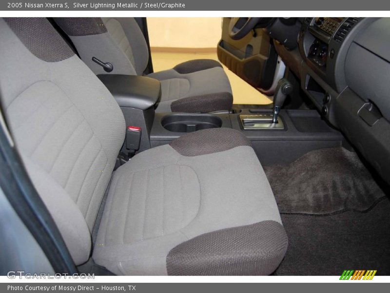 Silver Lightning Metallic / Steel/Graphite 2005 Nissan Xterra S