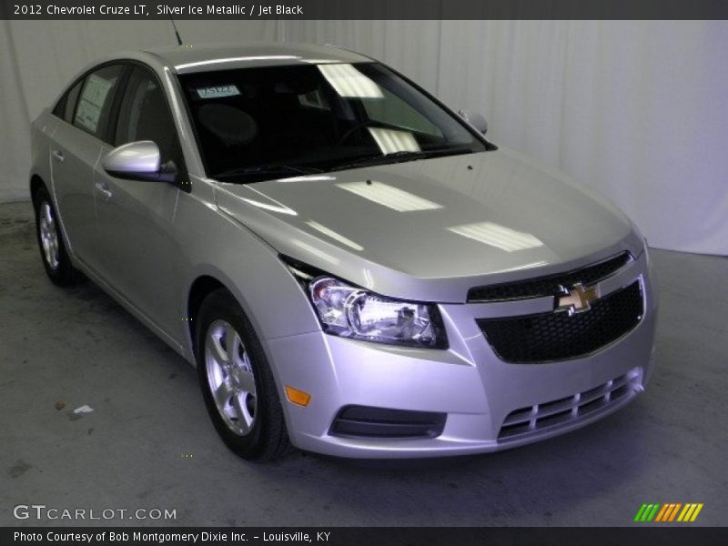 Silver Ice Metallic / Jet Black 2012 Chevrolet Cruze LT