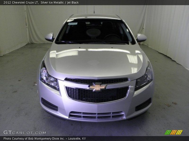 Silver Ice Metallic / Jet Black 2012 Chevrolet Cruze LT