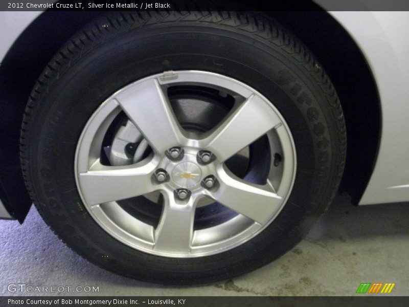 Silver Ice Metallic / Jet Black 2012 Chevrolet Cruze LT