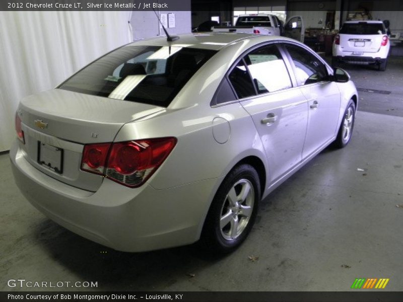 Silver Ice Metallic / Jet Black 2012 Chevrolet Cruze LT