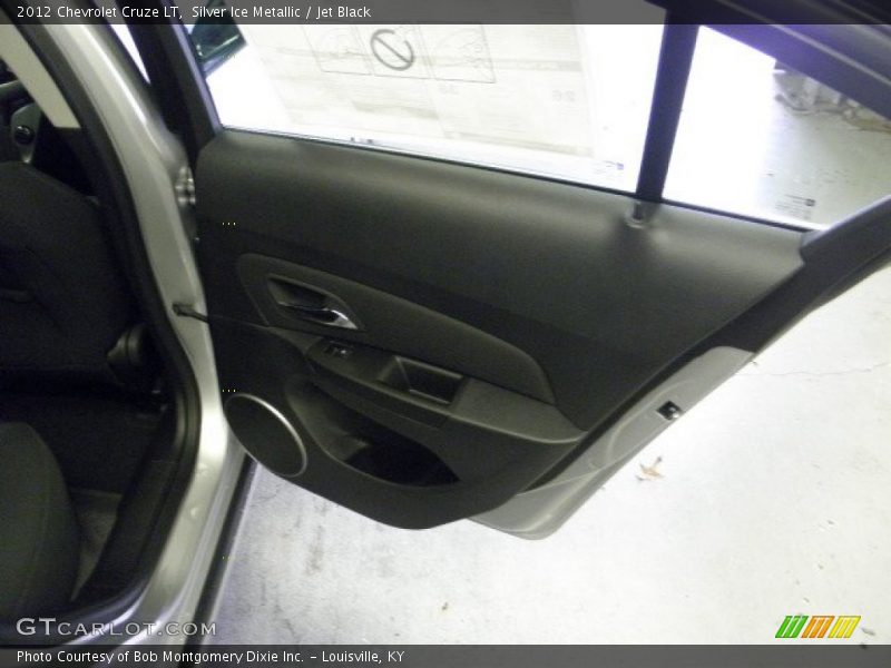 Silver Ice Metallic / Jet Black 2012 Chevrolet Cruze LT