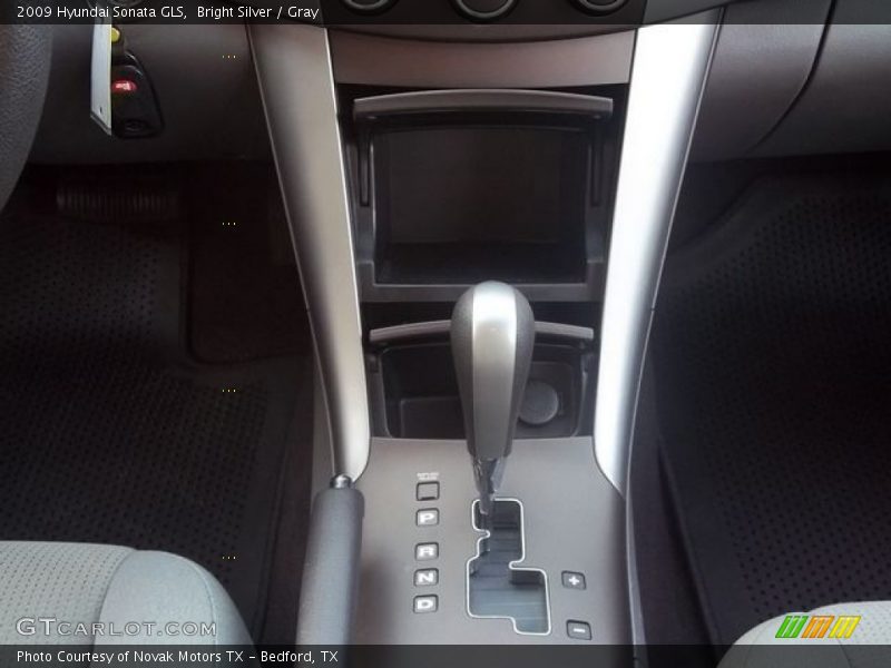 Bright Silver / Gray 2009 Hyundai Sonata GLS