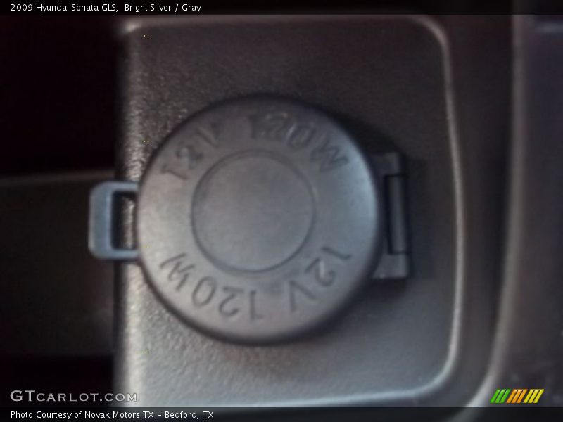 Bright Silver / Gray 2009 Hyundai Sonata GLS