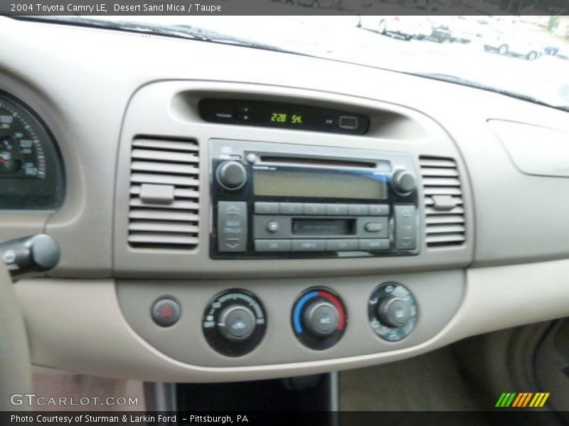 Desert Sand Mica / Taupe 2004 Toyota Camry LE