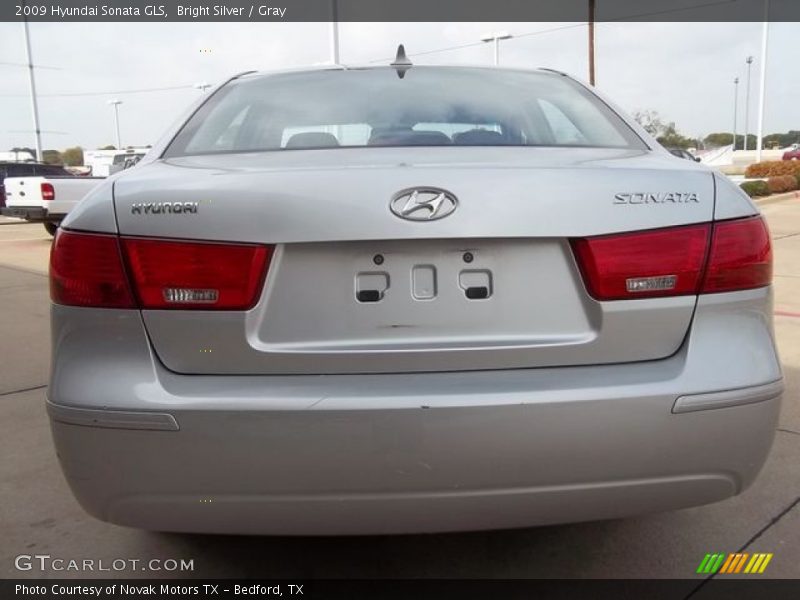 Bright Silver / Gray 2009 Hyundai Sonata GLS