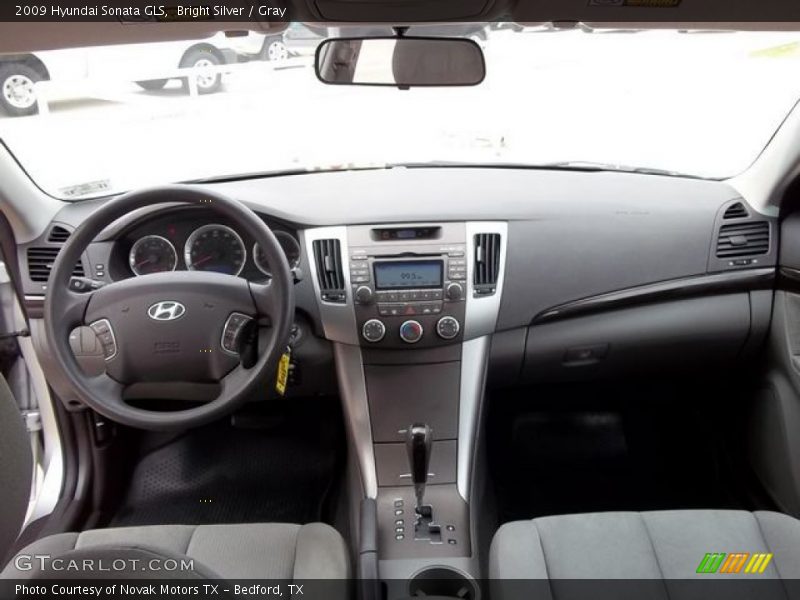 Bright Silver / Gray 2009 Hyundai Sonata GLS
