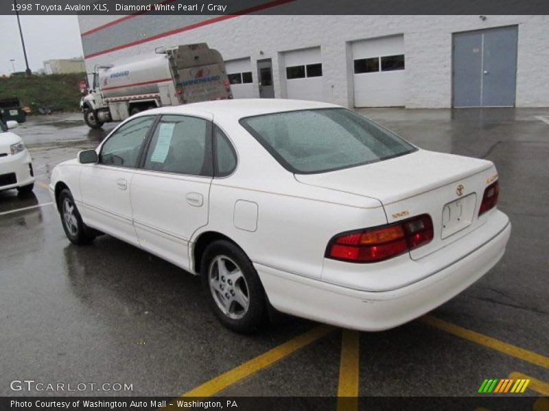 Diamond White Pearl / Gray 1998 Toyota Avalon XLS