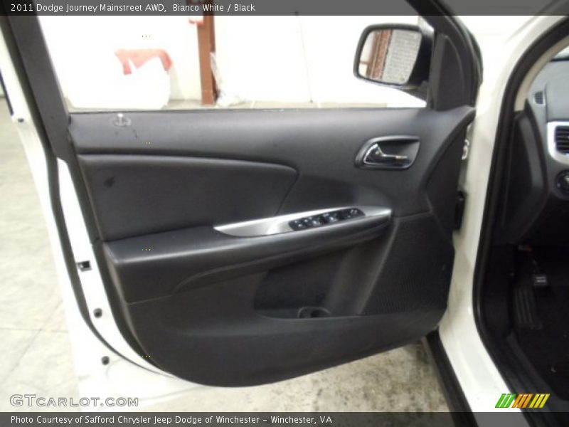 Bianco White / Black 2011 Dodge Journey Mainstreet AWD