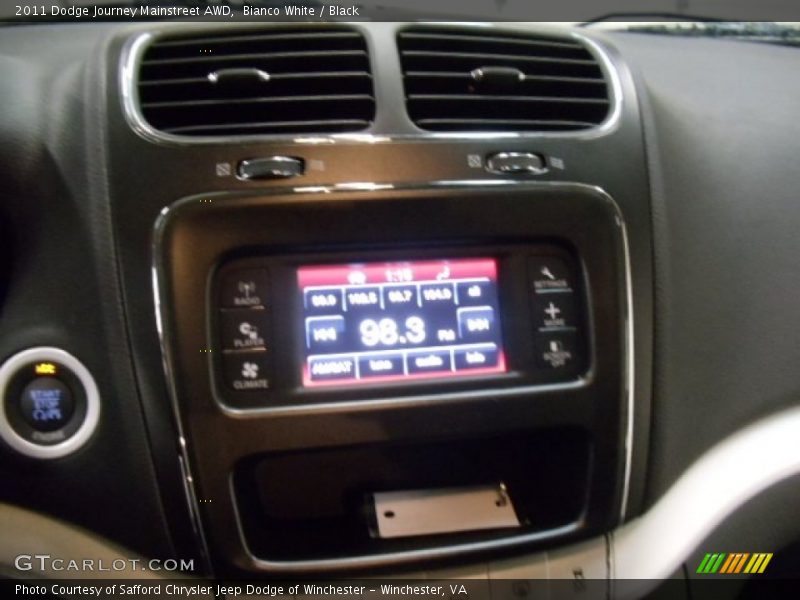 Bianco White / Black 2011 Dodge Journey Mainstreet AWD