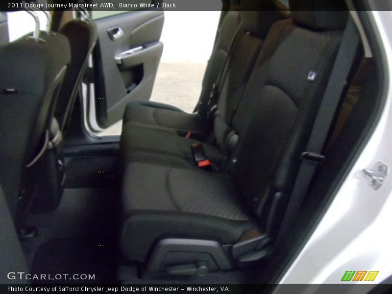 Bianco White / Black 2011 Dodge Journey Mainstreet AWD