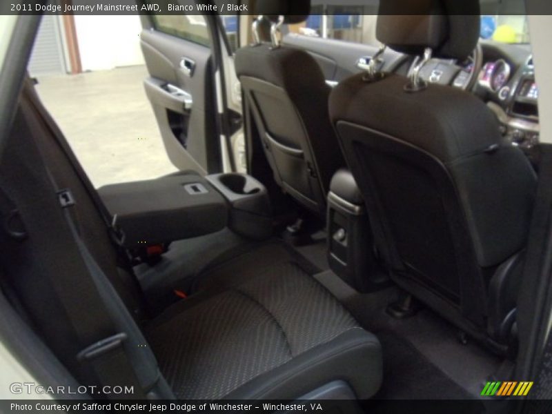 Bianco White / Black 2011 Dodge Journey Mainstreet AWD