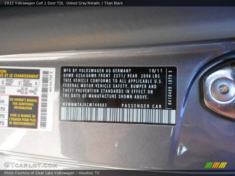 United Gray Metallic / Titan Black 2012 Volkswagen Golf 2 Door TDI