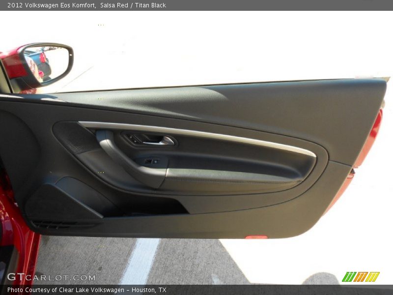 Salsa Red / Titan Black 2012 Volkswagen Eos Komfort