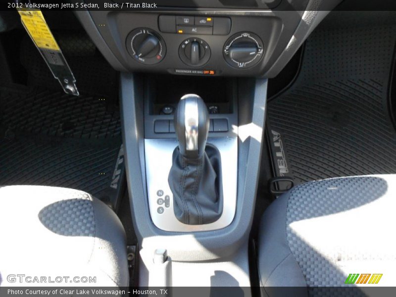 Black / Titan Black 2012 Volkswagen Jetta S Sedan