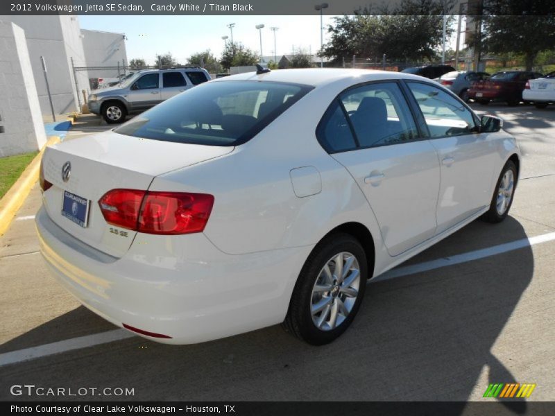 Candy White / Titan Black 2012 Volkswagen Jetta SE Sedan