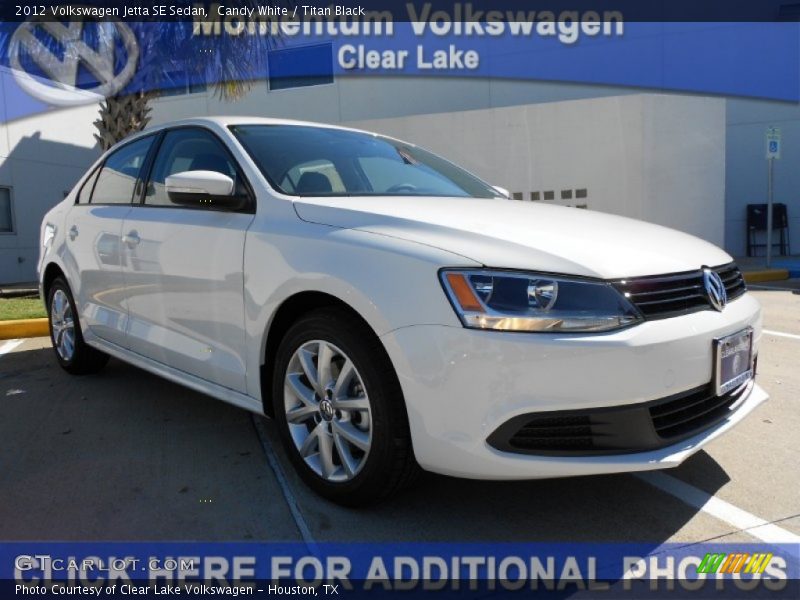 Candy White / Titan Black 2012 Volkswagen Jetta SE Sedan