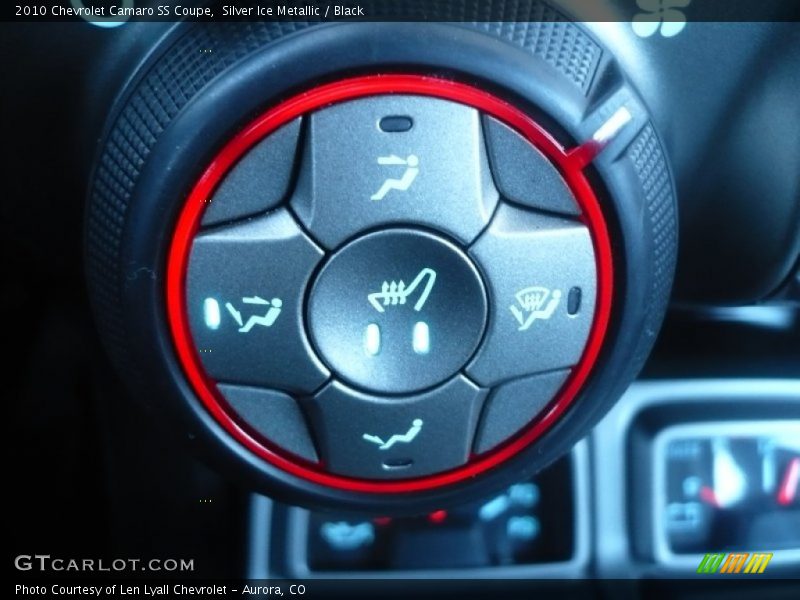 Controls of 2010 Camaro SS Coupe