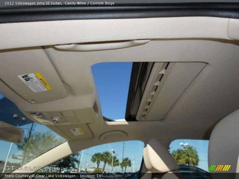 Candy White / Cornsilk Beige 2012 Volkswagen Jetta SE Sedan