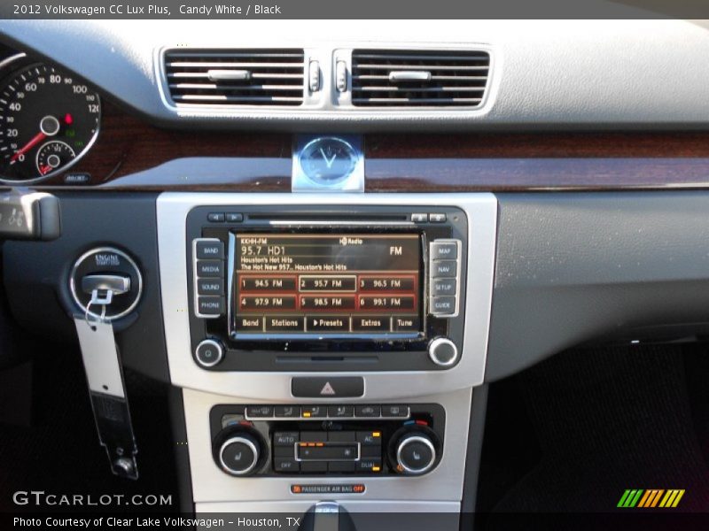 Candy White / Black 2012 Volkswagen CC Lux Plus
