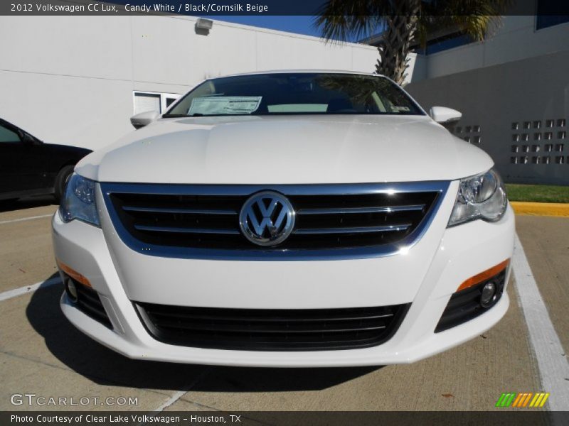 Candy White / Black/Cornsilk Beige 2012 Volkswagen CC Lux