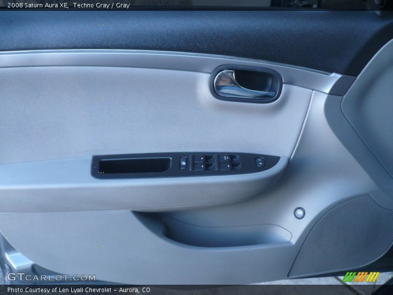 Techno Gray / Gray 2008 Saturn Aura XE