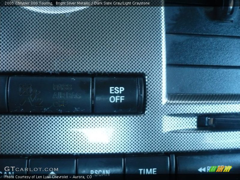 Bright Silver Metallic / Dark Slate Gray/Light Graystone 2005 Chrysler 300 Touring