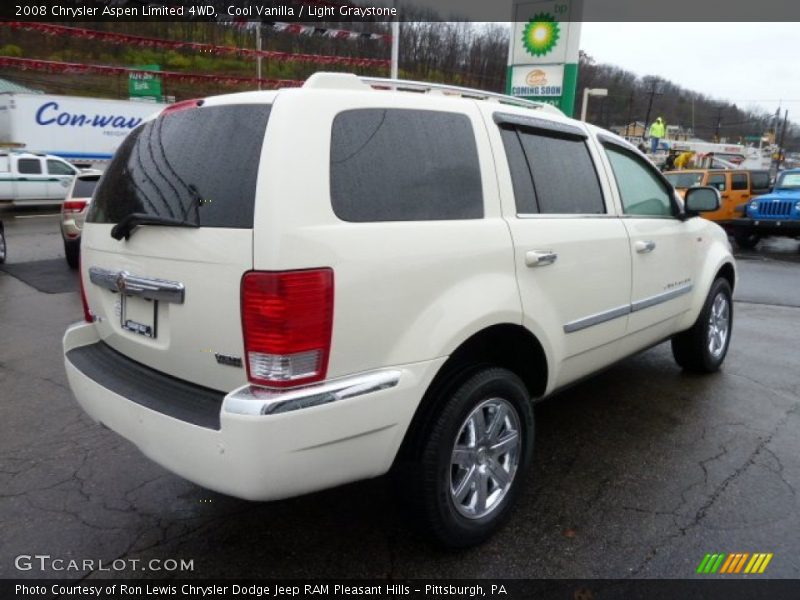 Cool Vanilla / Light Graystone 2008 Chrysler Aspen Limited 4WD