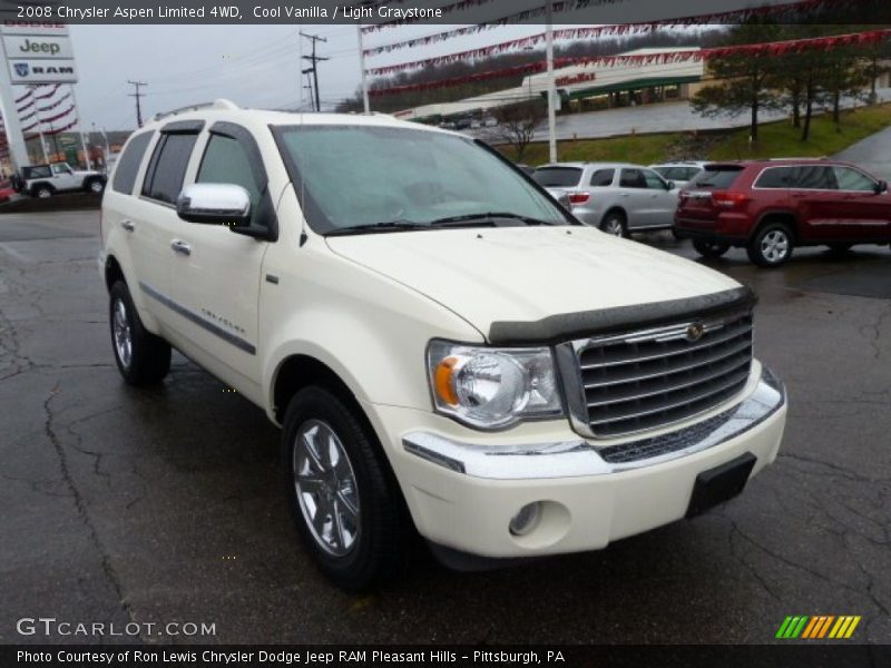 Cool Vanilla / Light Graystone 2008 Chrysler Aspen Limited 4WD