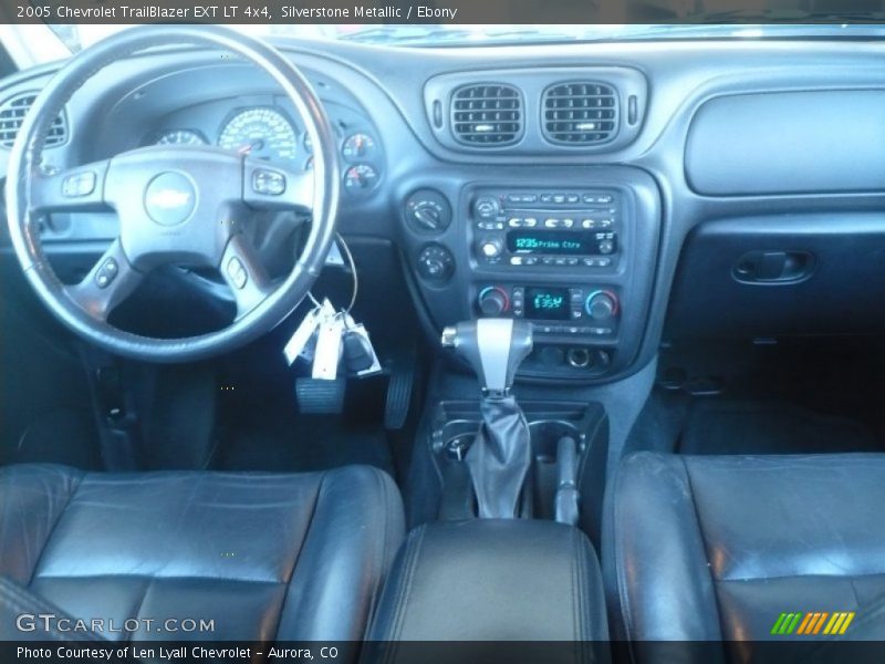 Silverstone Metallic / Ebony 2005 Chevrolet TrailBlazer EXT LT 4x4