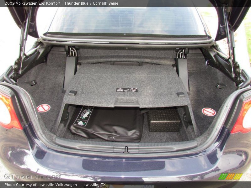 Thunder Blue / Cornsilk Beige 2009 Volkswagen Eos Komfort