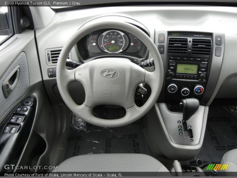 Platinum / Gray 2009 Hyundai Tucson GLS