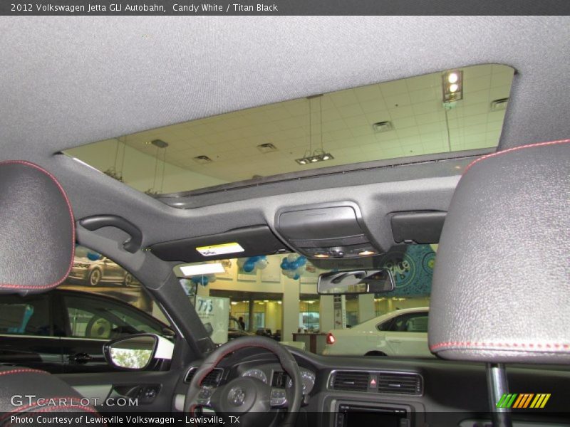Candy White / Titan Black 2012 Volkswagen Jetta GLI Autobahn