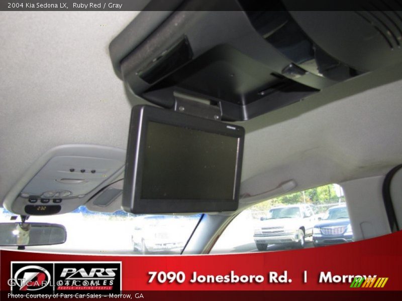 Ruby Red / Gray 2004 Kia Sedona LX