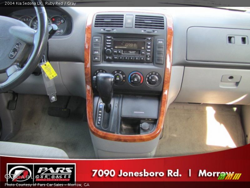Ruby Red / Gray 2004 Kia Sedona LX