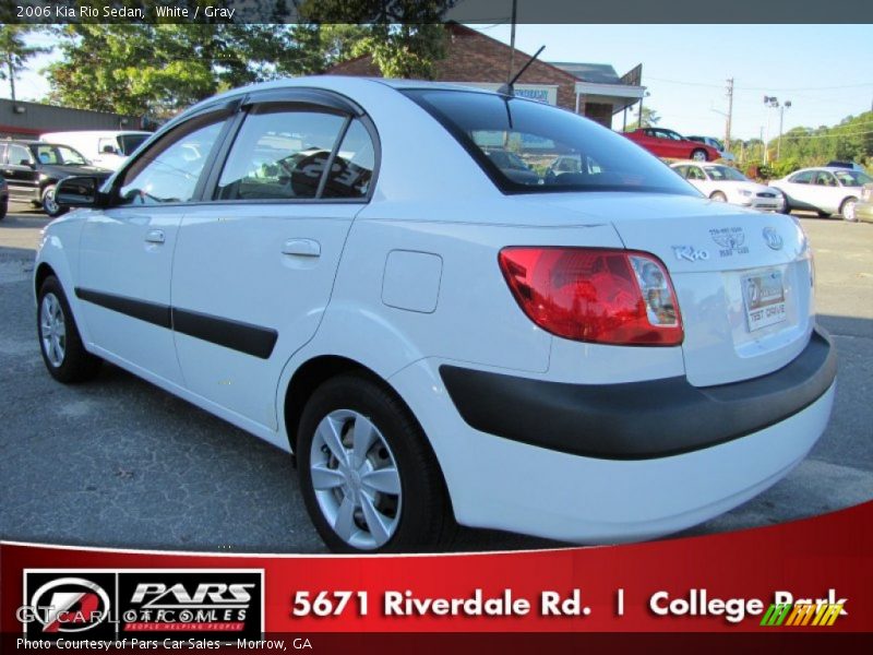 White / Gray 2006 Kia Rio Sedan