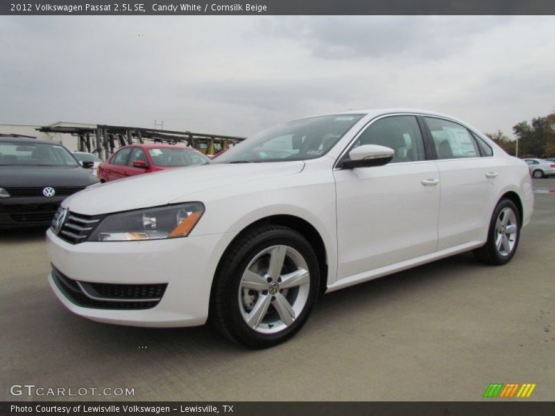 Candy White / Cornsilk Beige 2012 Volkswagen Passat 2.5L SE