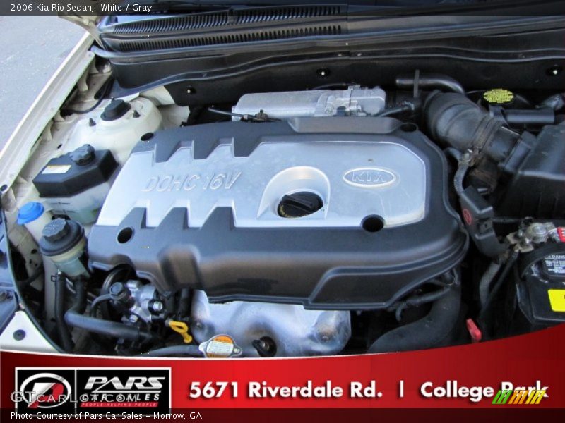 White / Gray 2006 Kia Rio Sedan
