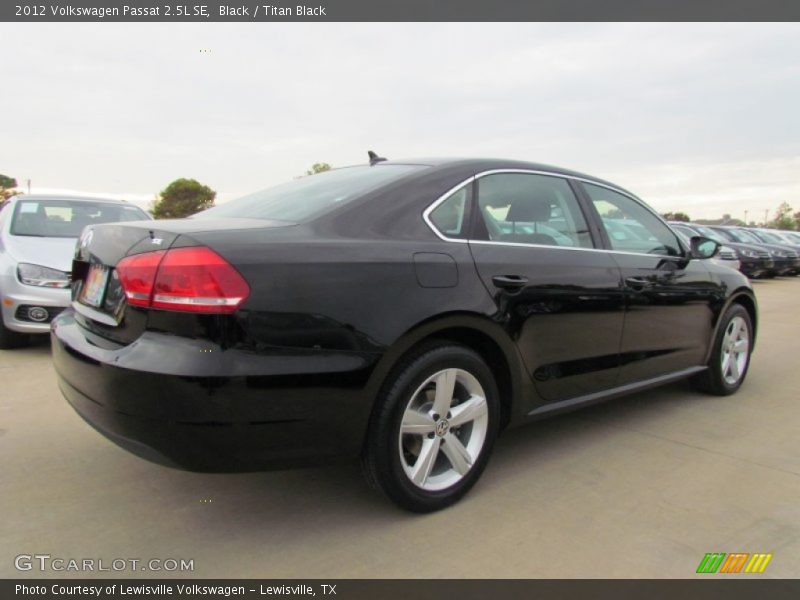 Black / Titan Black 2012 Volkswagen Passat 2.5L SE