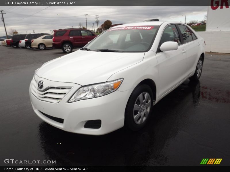 Super White / Ash 2011 Toyota Camry LE