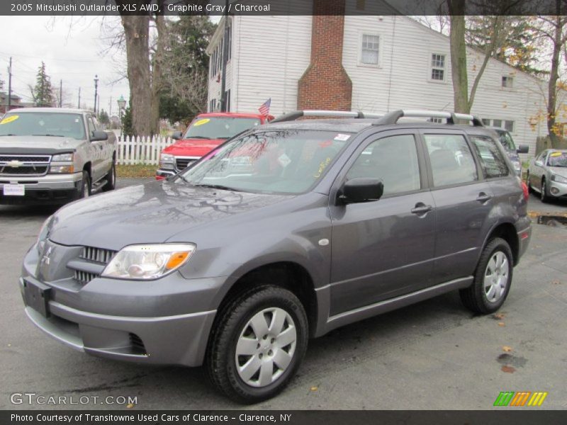 Graphite Gray / Charcoal 2005 Mitsubishi Outlander XLS AWD