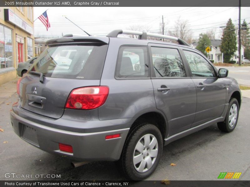Graphite Gray / Charcoal 2005 Mitsubishi Outlander XLS AWD